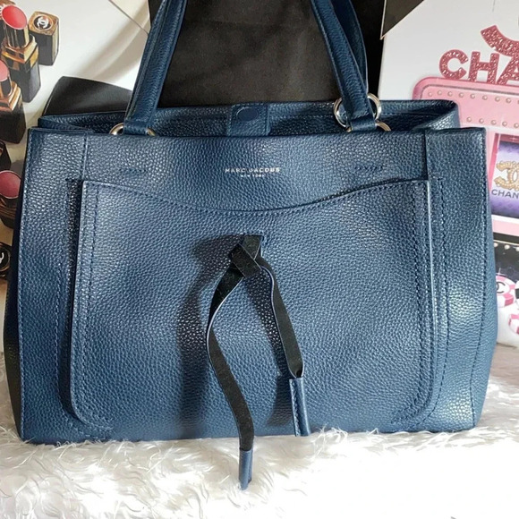 Marc Jacob’s NWOT grained leather Tag Tote - Picture 1 of 9